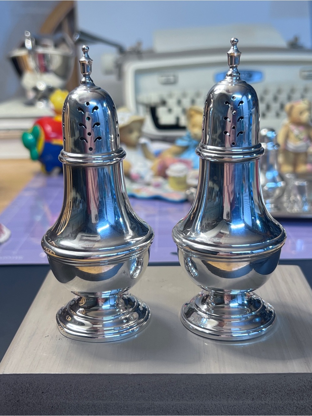 VINTAGE 1930-1950 Webster 100% Solid Sterling Silver Salt & Pepper Shakers Set